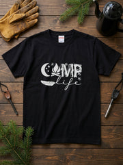 ボタニカル 「CAMP life」 キャンプ Tシャツ - フェザー(羽) 三日月 焚き火 イラストTシャツ アウトドア 服