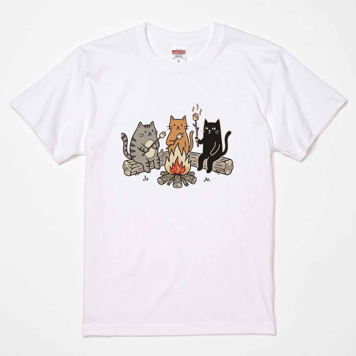 焚き火 猫マシュマロ Tシャツ - CAMPMODE | キャンプ ウェア