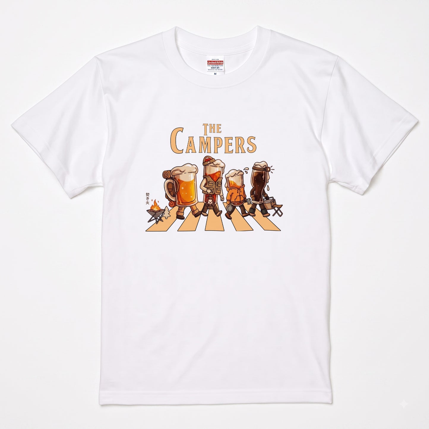 THE BEER CAMPERS | ビールたちのキャンプ 横断歩道 面白Tシャツ【ビール好き・キャンプ好き・ギフトに最適】