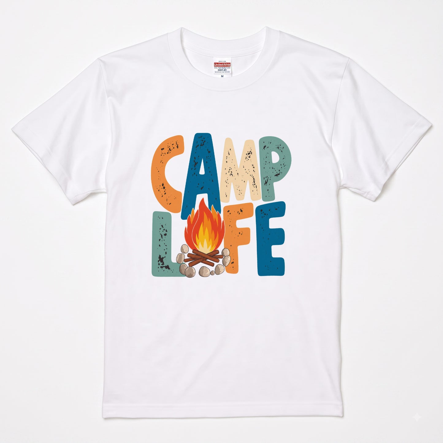 レトロ 「CAMP LIFE」 キャンプ Tシャツ - ヴィンテージ風 70年代 焚き火 グラフィックTシャツ アウトドア 服