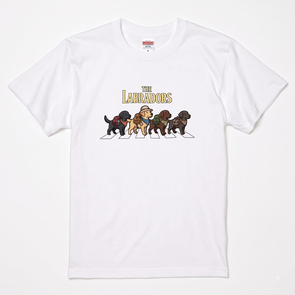 THE LABRADORS 横断歩道 キャンプ ゆるかわ Tシャツ 【犬好き・愛犬家・アウトドア・ギフトに最適】