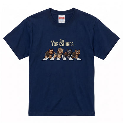 THE YORKSHIRES 横断歩道 キャンプ ゆるかわ Tシャツ 【犬好き・愛犬家・アウトドア・ギフトに最適】