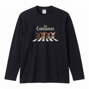 THE CHIHUAHUAS | チワワ 横断歩道 バンド風 ロンT 長袖Tシャツ 犬好き ロック【チワワグッズ・愛犬家・散歩・おもしろ・かわいい・誕生日ギフトに最適】