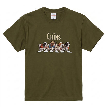 THE CHINS 横断歩道 キャンプ ゆるかわ Tシャツ 【犬好き・愛犬家・アウトドア・ギフトに最適】