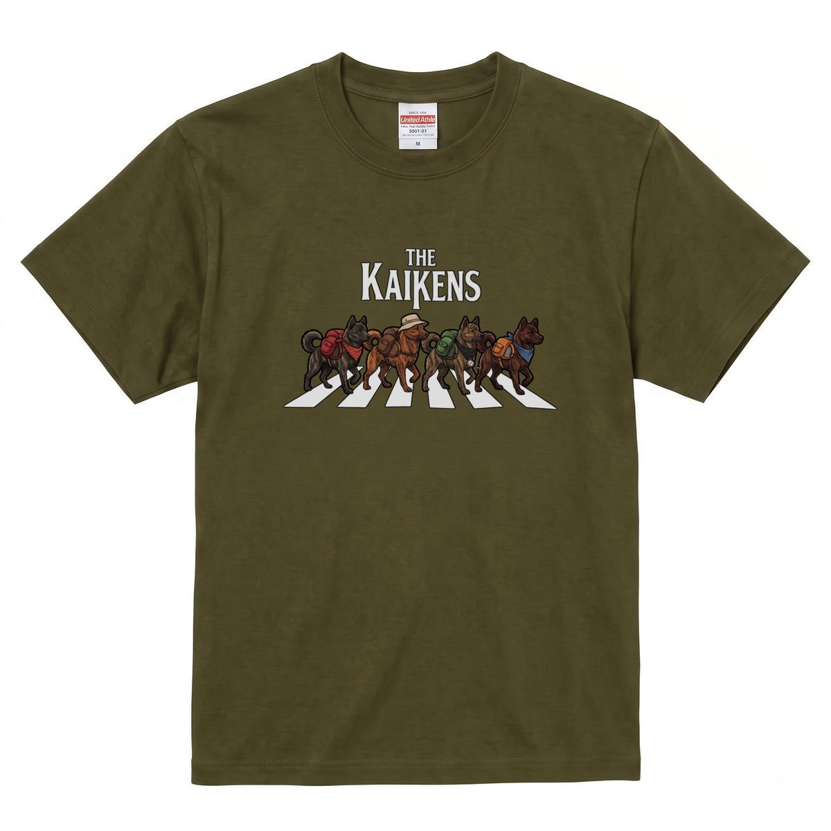 THE KAIKENS | 横断歩道 ゆるかわ 甲斐犬 キャンプ パロディTシャツ【犬好き・愛犬家・アウトドア・ギフトに最適】