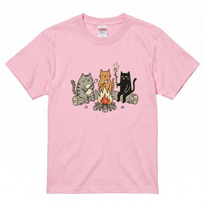 焚き火 猫マシュマロ Tシャツ - CAMPMODE | キャンプ ウェア