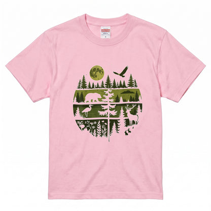 【Wildlife Forest Animals】月夜の森と野生動物 アート層グラフィック 白Tシャツ | CAMPMODE