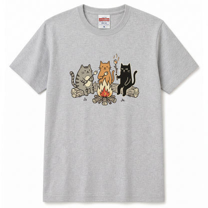 焚き火 猫マシュマロ Tシャツ - CAMPMODE | キャンプ ウェア