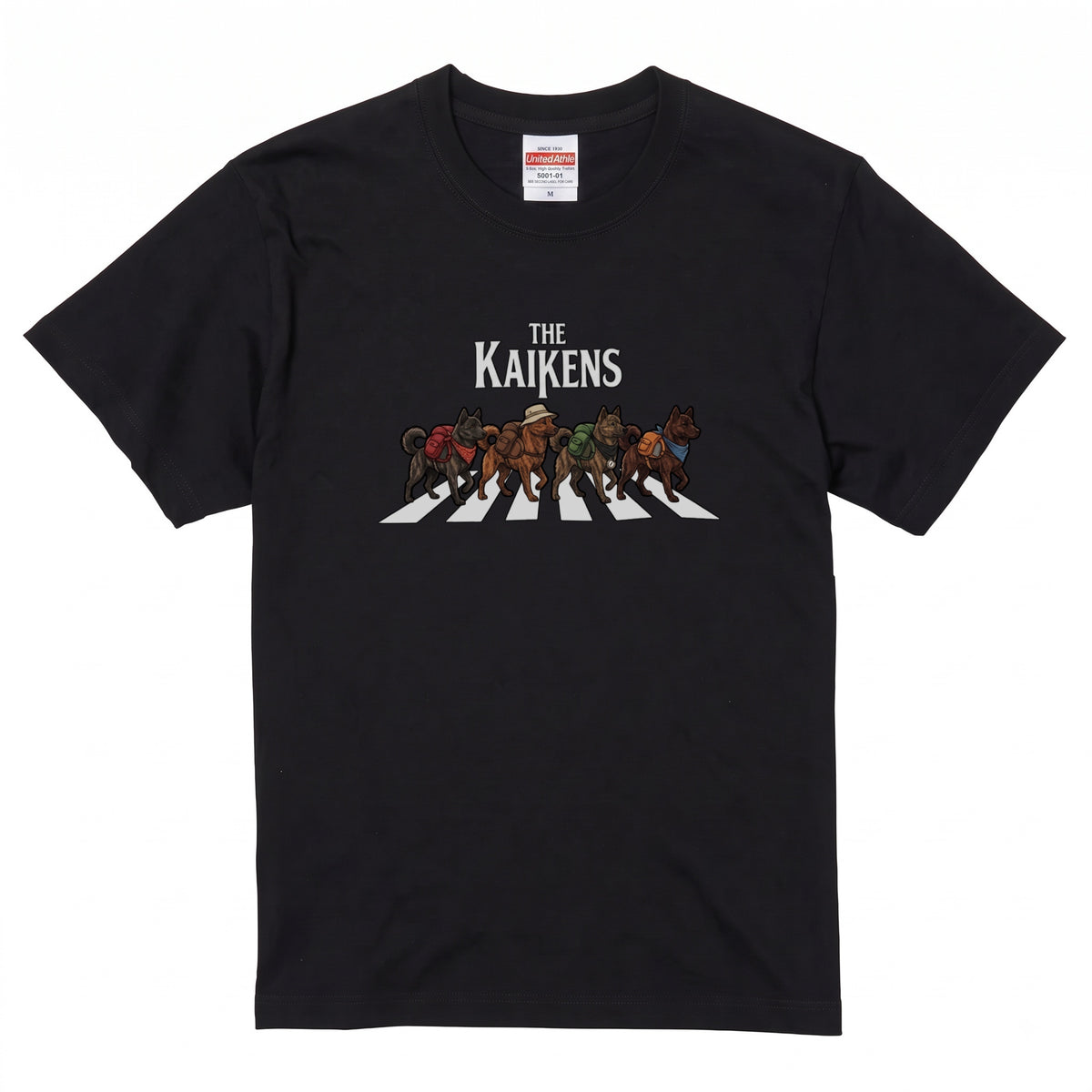 THE KAIKENS | 横断歩道 ゆるかわ 甲斐犬 キャンプ パロディTシャツ【犬好き・愛犬家・アウトドア・ギフトに最適】