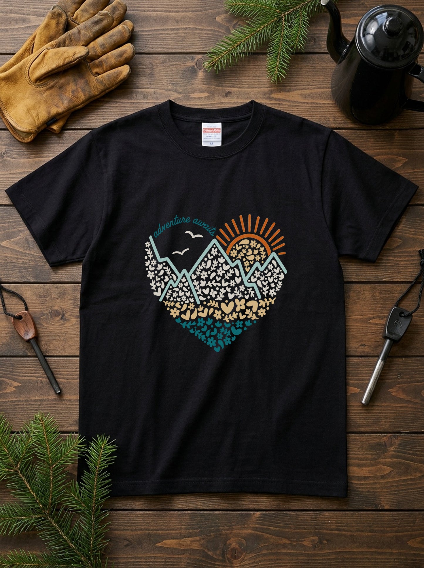 「冒険が待っている」Tシャツ｜アウトドア・キャンプTシャツ