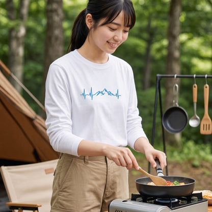 MOUNTAIN BEAT ロンT | ミニマル 山脈グラフィック 心拍数 長袖 カジュアル Tシャツ【アウトドアファッション・普段着・ルームウェア・ユニセックス・ギフトに最適