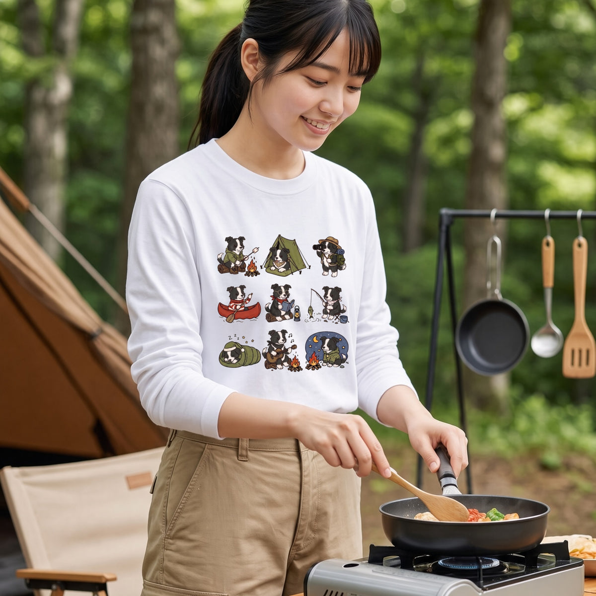 BORDER COLLIE CAMP | 手描き風 ボーダーコリー キャンプギア かわいい グラフィック 長袖Tシャツ【犬雑貨・秋キャンプ・ルームウェア・ギフトに最適】