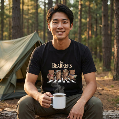 THE BEARKERS | 横断歩道 ゆるかわ クマ キャンプ パロディTシャツ【熊好き・アウトドア・ギフトに最適】