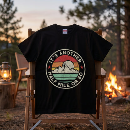 【It's Another Half Mile】レトロサンセット円形ロゴ アメカジ黒Tシャツ | CAMPMODE