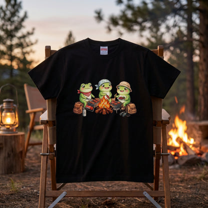 【カエル・キャンプ＆BBQ】おしゃれなTシャツ | CAMPMODE