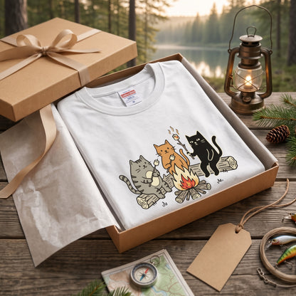猫たちの焚き火マシュマロ 長袖Tシャツ