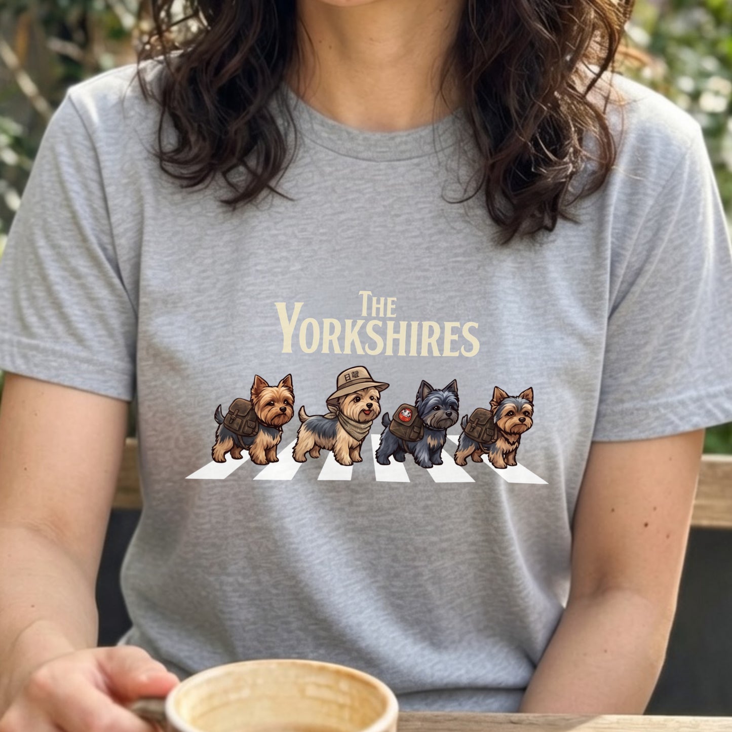 THE YORKSHIRES | 横断歩道 ゆるかわ プードル キャンプ パロディTシャツ【犬好き・愛犬家・アウトドア・ギフトに最適】
