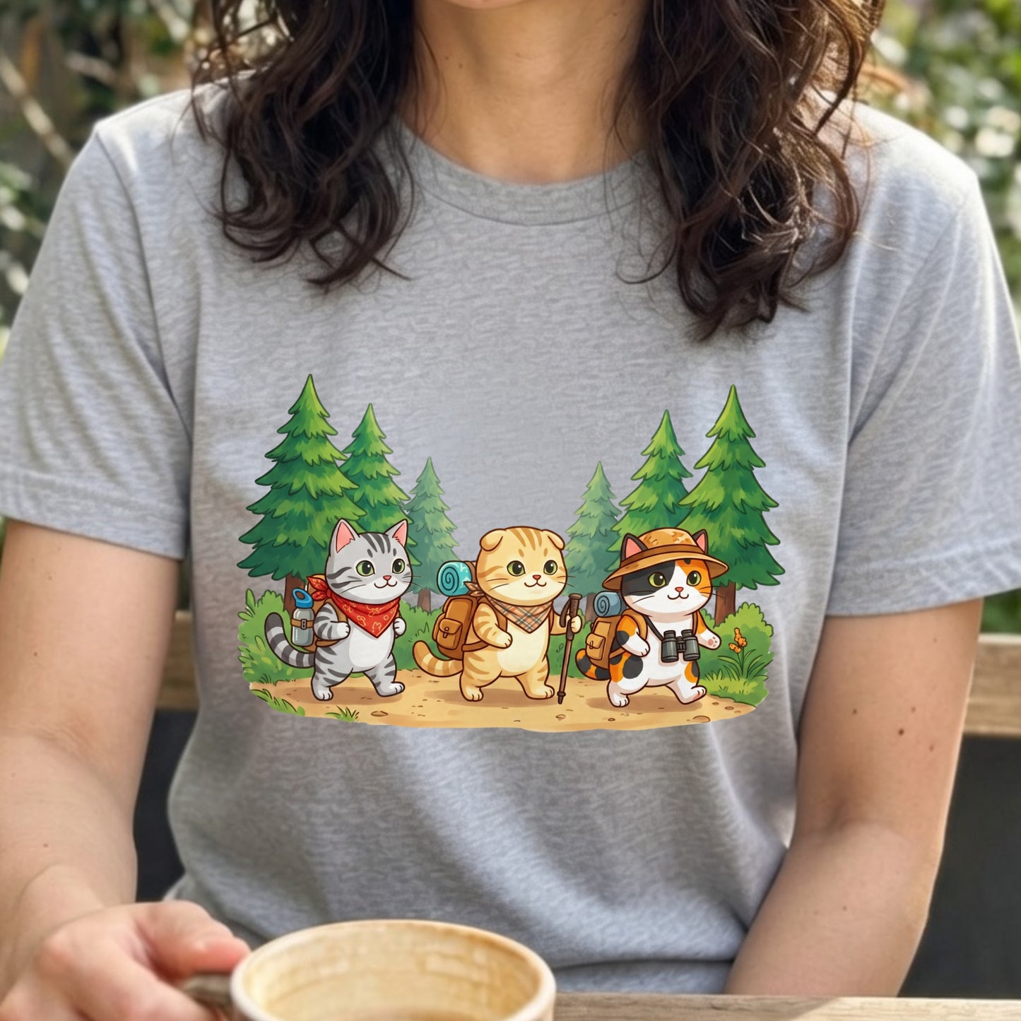 【猫の冒険・ハイキング】かわいい白Tシャツ | CAMPMODE