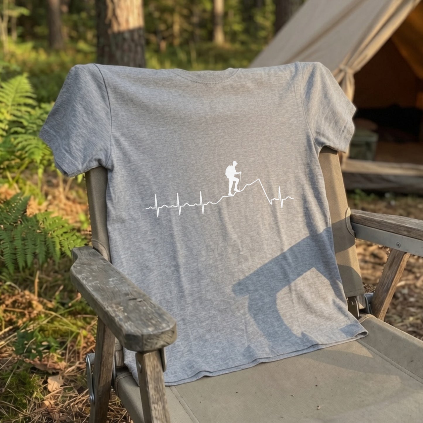 登山 心電図 脈拍 Tシャツ ｜ ハイキング・アウトドア・山好き・シンプルに人気