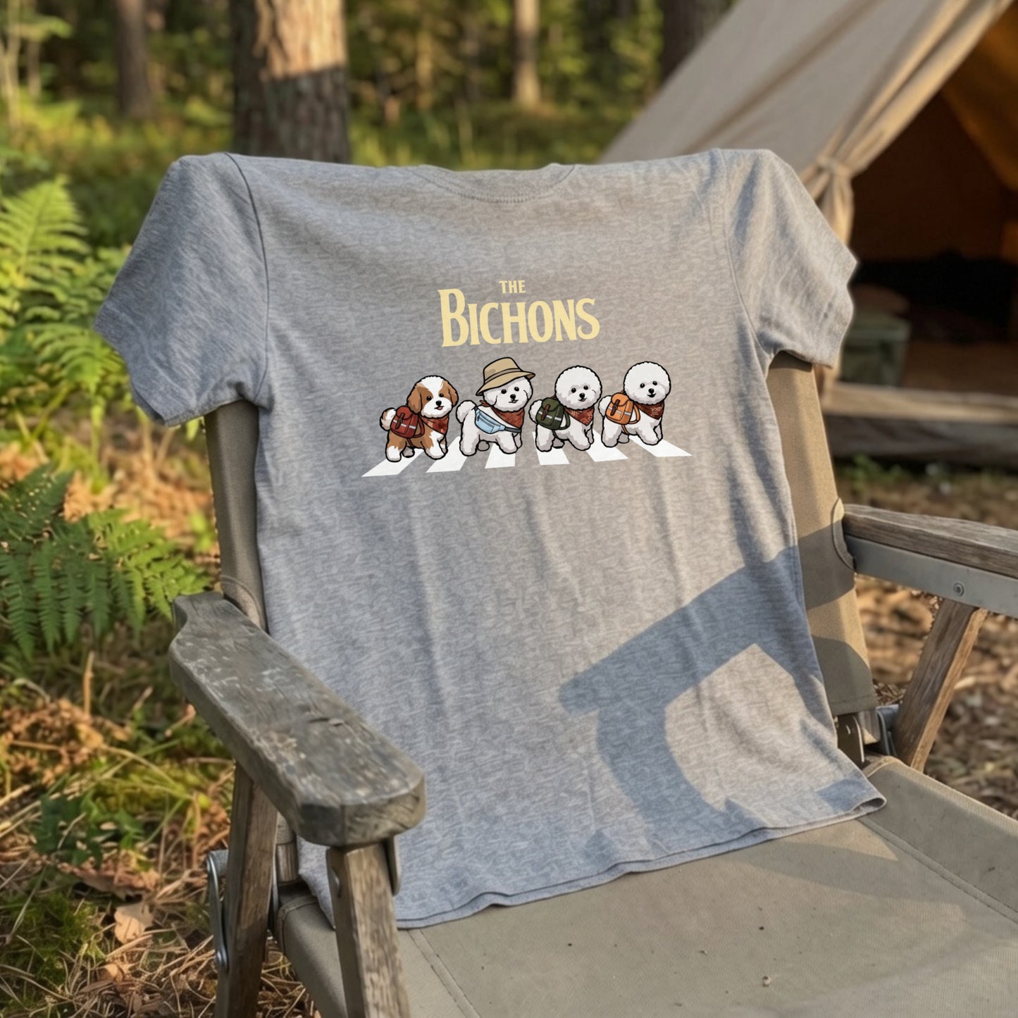 THE BICHONS | 横断歩道 ゆるかわ プードル キャンプ パロディTシャツ【犬好き・愛犬家・アウトドア・ギフトに最適】