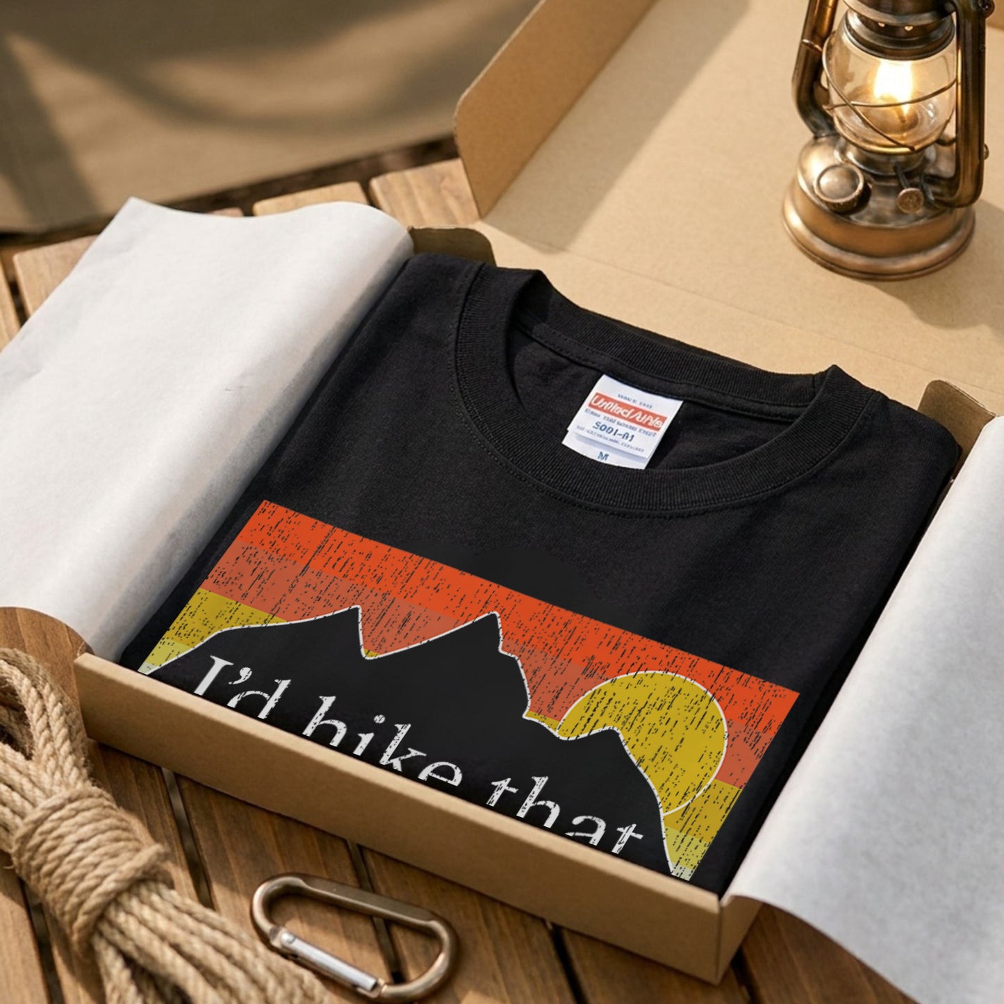 I'd Hike That ｜ 登山・ハイキング・アウトドア・レトロ・パロディに人気