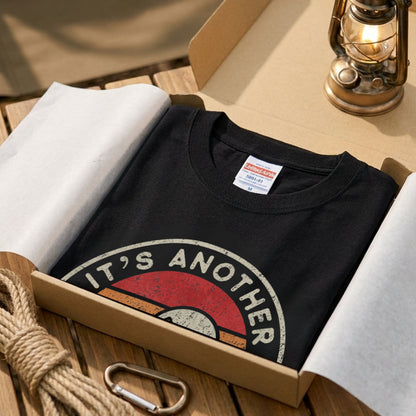 【It's Another Half Mile】レトロサンセット円形ロゴ アメカジ黒Tシャツ | CAMPMODE