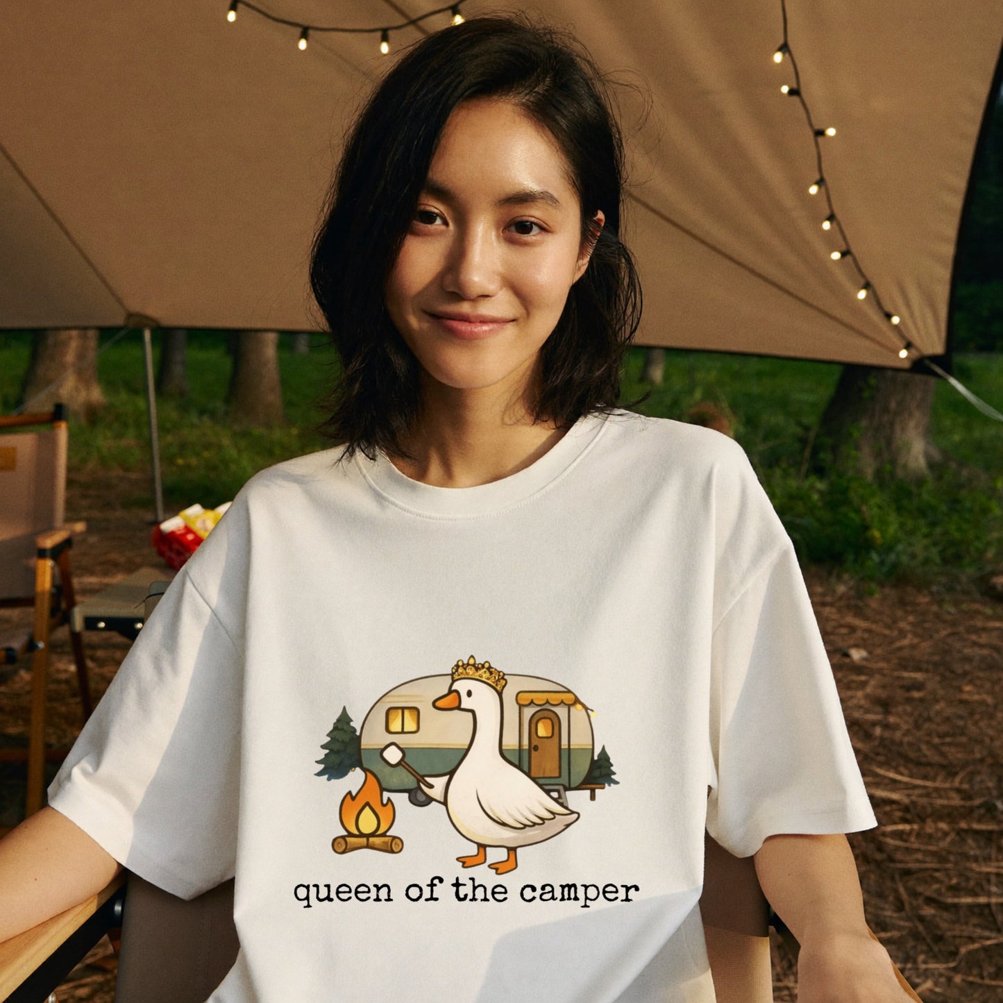 キャンプの女王 アヒル Tシャツ - CAMPMODE | キャンプ女子 ウェア