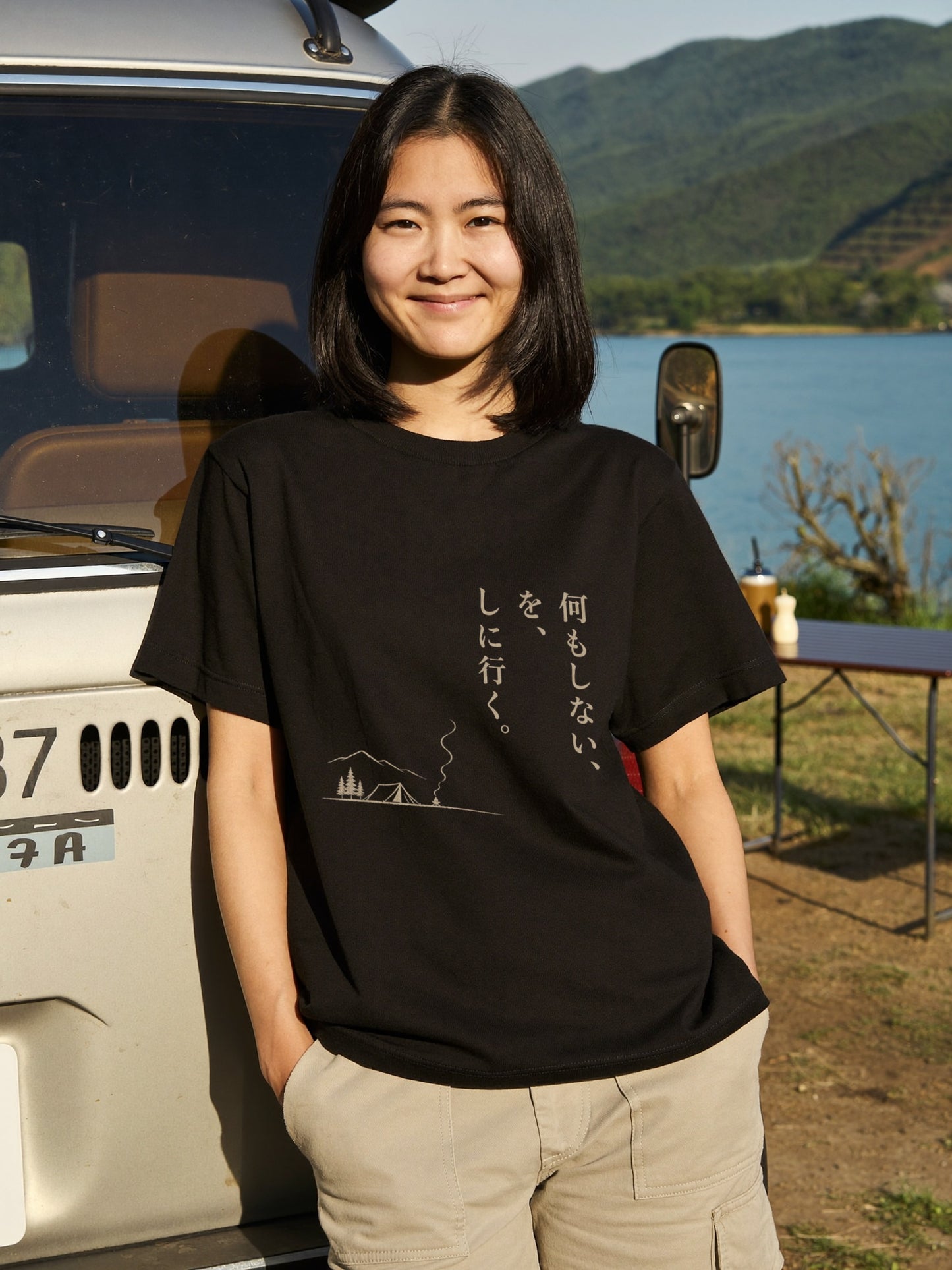 何もしないをしに行く キャンプTシャツ｜CAMPMODE