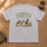 Sheltie hiking club シェルティ 登山 Tシャツ｜バックプリント