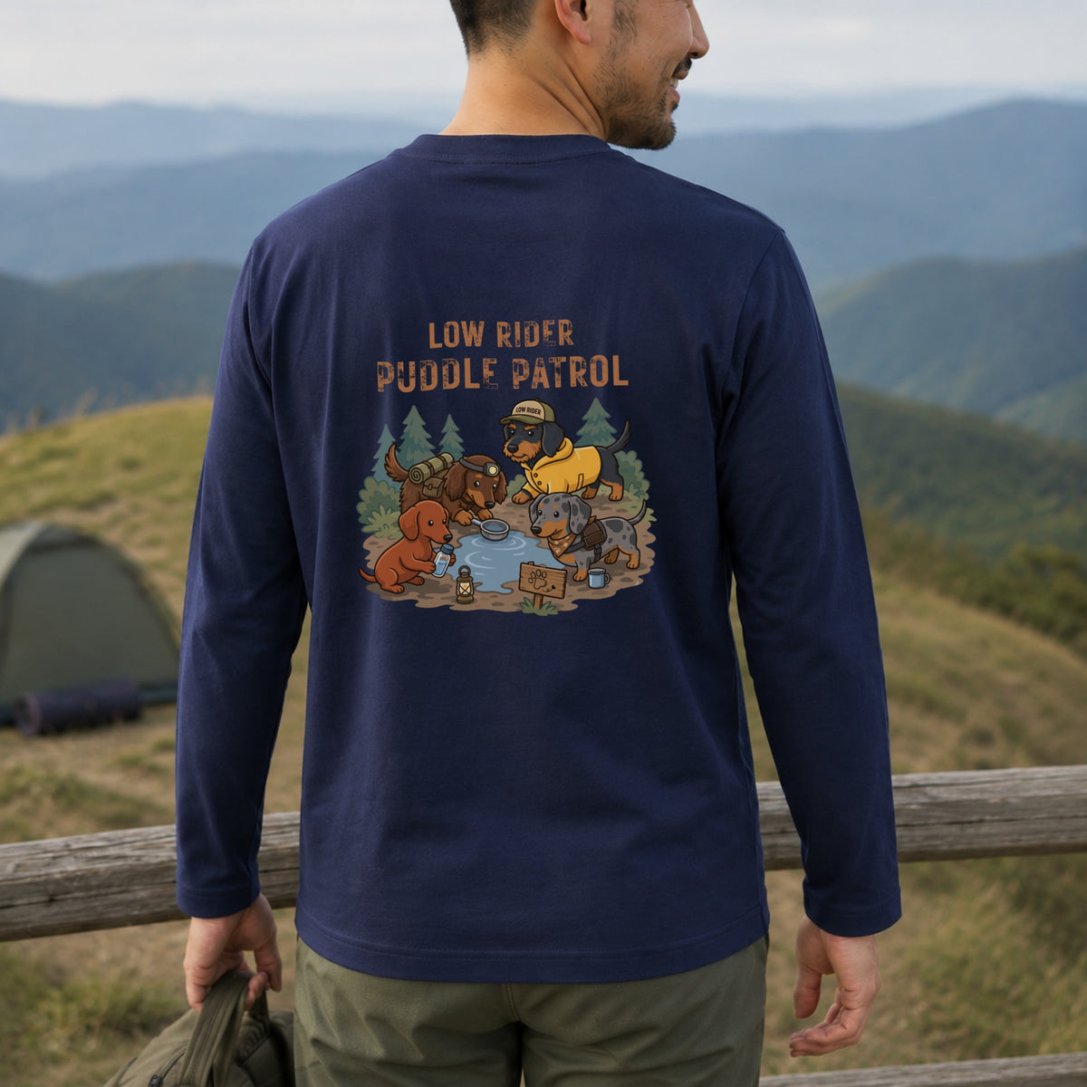 LOW RIDER PUDDLE PATROL ダックスフンド ロングスリーブTシャツ｜バックプリント
