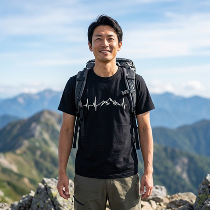 ミニマリスト 山の脈拍（パルス）Tシャツ - アウトドア ハイキング 登山家 バックパッカー 半袖