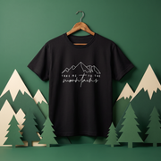 「Take me to the mountains」山 Tシャツ - ミニマル ラインアート 登山 ハイキング アウトドア キャンプ 服