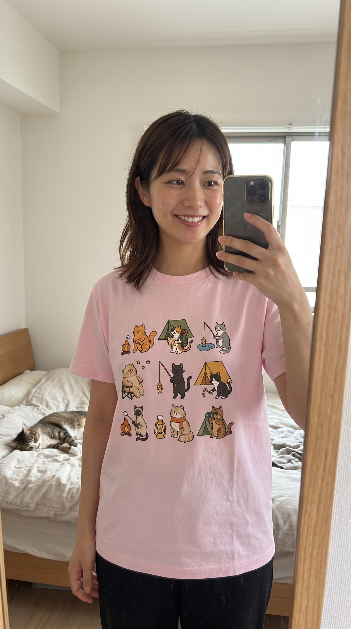 猫好きキャンパーのためのかわいいTシャツ