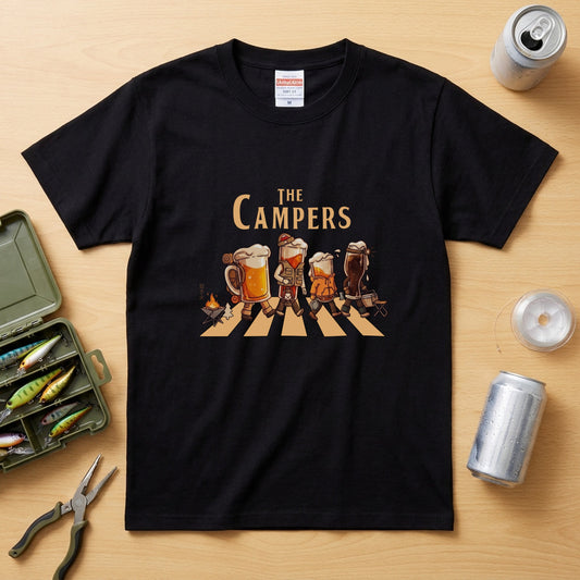 THE BEER CAMPERS | ビールたちのキャンプ 横断歩道 面白Tシャツ【ビール好き・キャンプ好き・ギフトに最適】