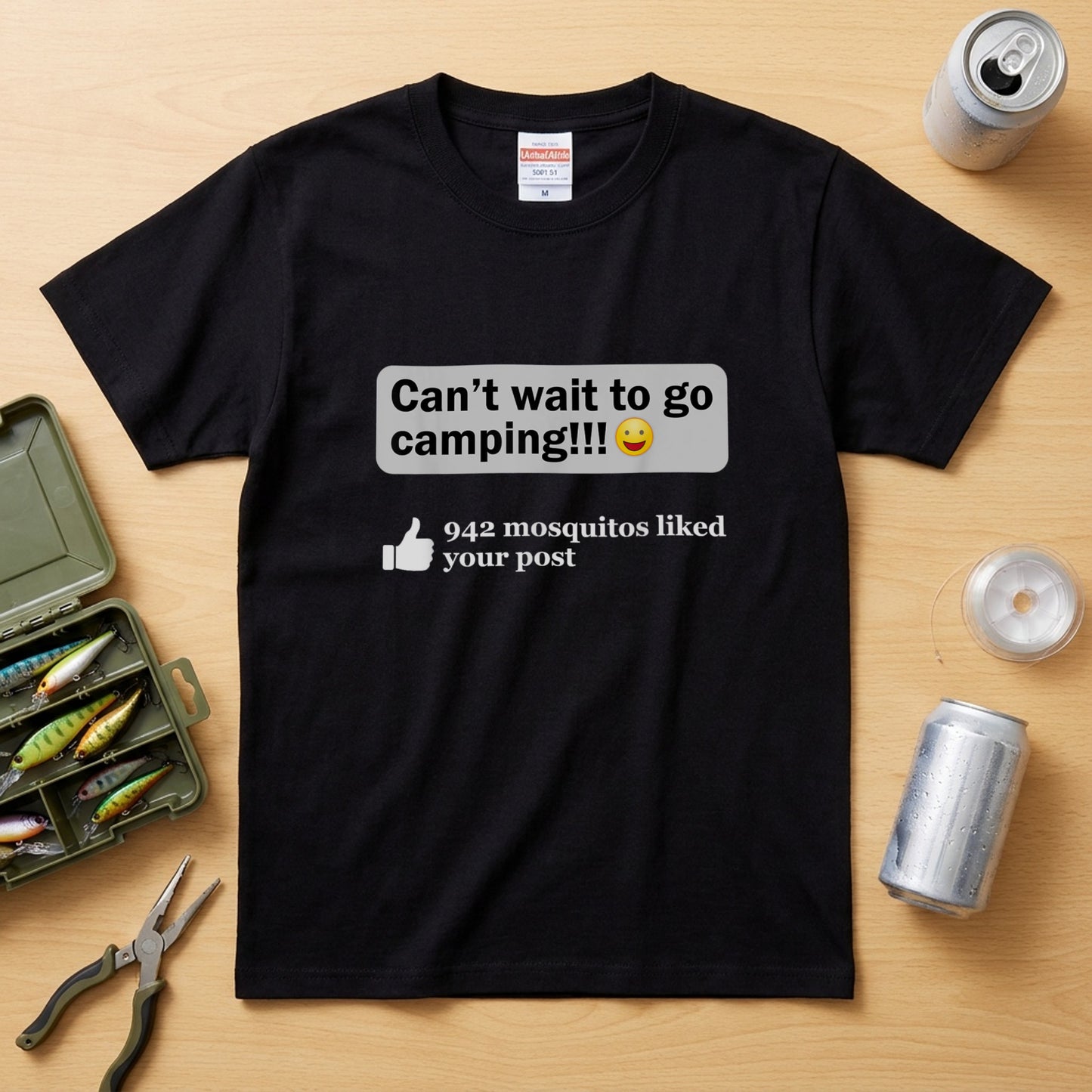 【Can't Wait To Go Camping】SNS風 942匹の蚊がいいね！ おもしろ黒Tシャツ | CAMPMODE
