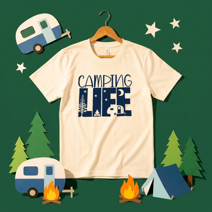 「CAMPING LIFE」キャンピングカー Tシャツ - 焚き火 トレーラーハウス イラスト | キャンプ 服