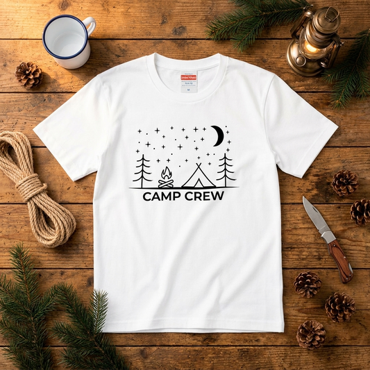 星空と焚き火のキャンプ Tシャツ | キャンプ仲間 お揃い 服 | CAMPMODE