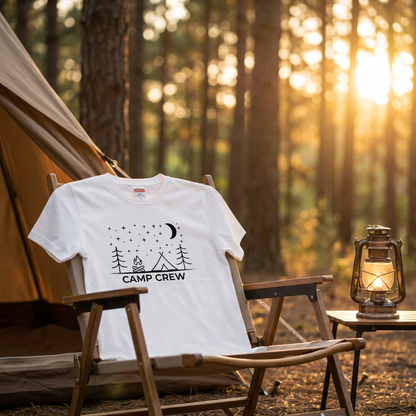 星空と焚き火のキャンプ Tシャツ | キャンプ仲間 お揃い 服 | CAMPMODE